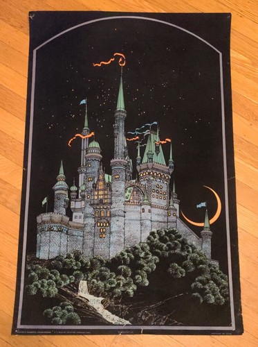 RaRe VinTagE MOORCASTLE VELVET BLACK LIGHT POSTER Victorian