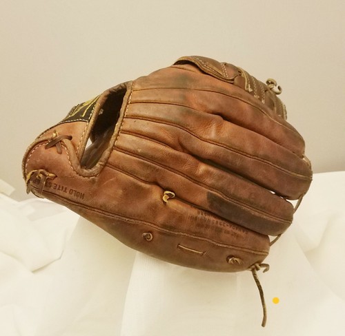 WILSON BB Glove Denny McLain Sig Model 31 The Controller TIGERS 12.5