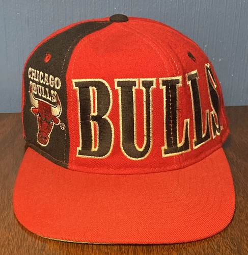 VINTAGE Chicago Bulls STARTER Tri Power Snapback Hat - 90s