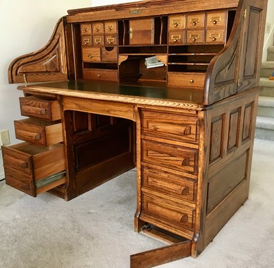 1900 1950 Roll Top Desk Vatican