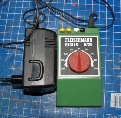 Wagon FLEISCHMANN HO neuf voir photos dans sa boîte d'origine - Modélisme