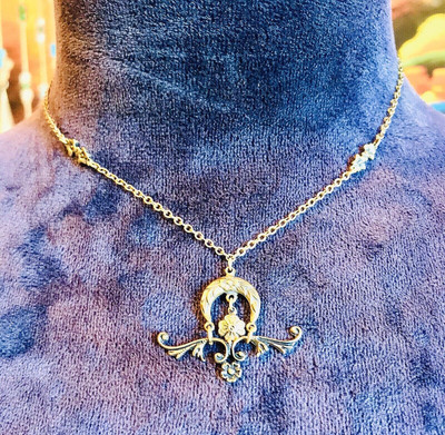 Vintage Art Deco Brass Bohemian Tear Drop Angel Wings Spirited Graceful Necklace
