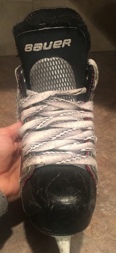KR- Bauer Vapor Ice Hockey Skates Youth Size 11