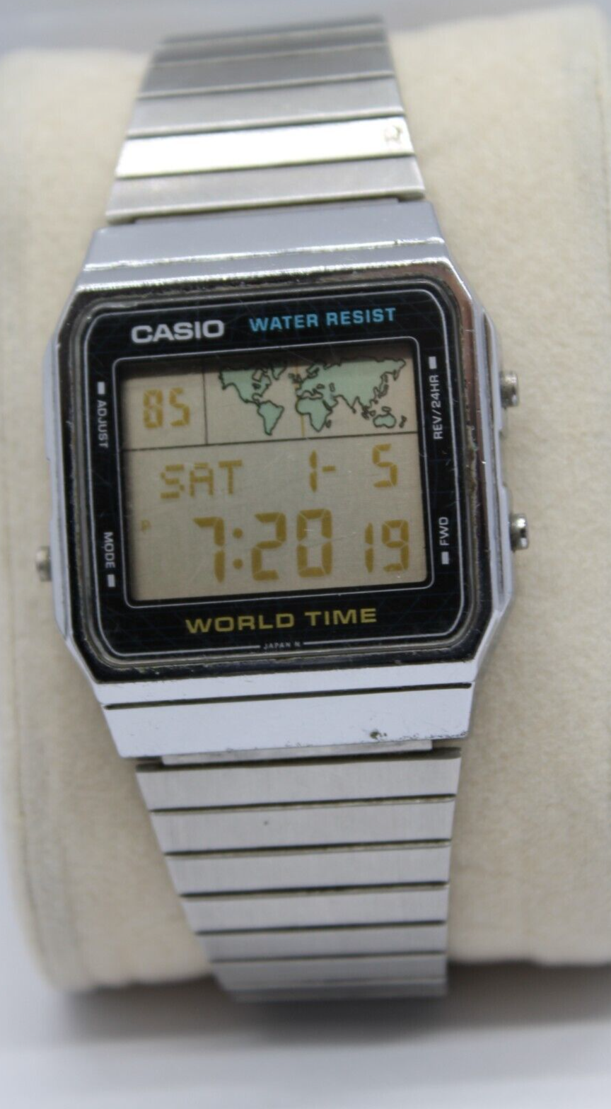 RARE CASIO WORLD TIME 643 A300U CHRONO ALARM DIGITAL VTG QUARTZ