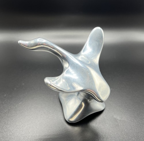 Hoselton Canada #1242 Miniature Aluminum Sculpture Bird Goose Loon in Flight