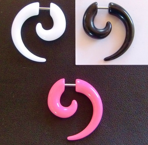 Handgefertigter Mode-Ohrschmuck aus Edelstahl