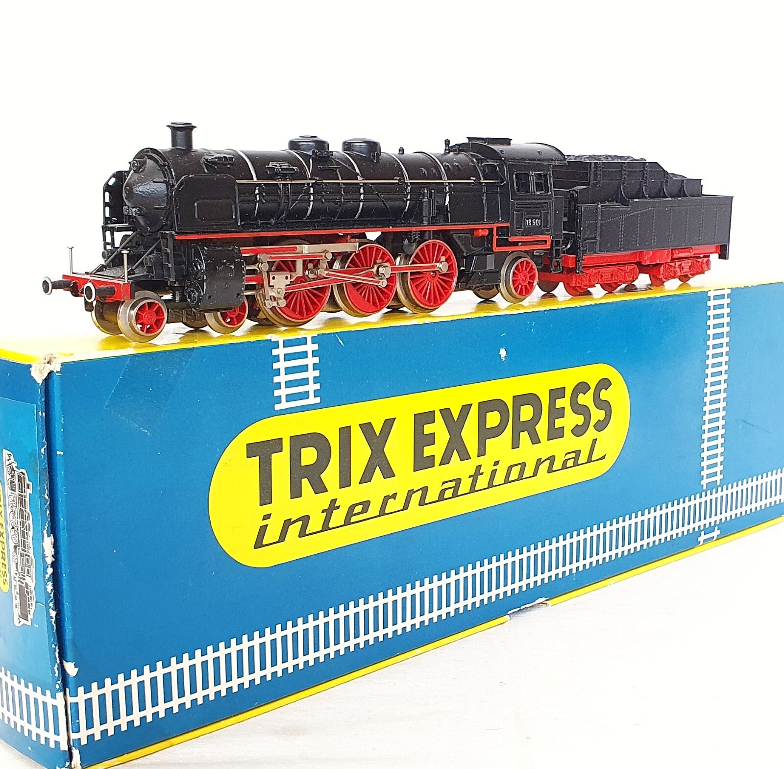 INTERCONTINENTAL EXPRESS トレーラー CZP Side Mount Intercooler Set, Tall T-Type - Nissan 300ZX