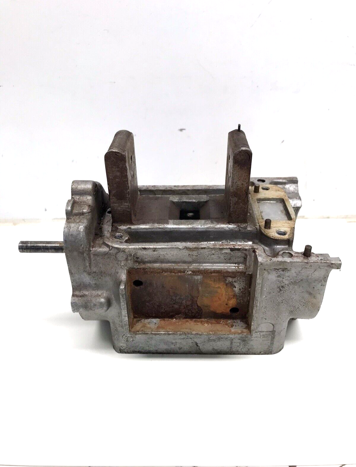 F4 MAGNETO MAIN FRAME HOUSING FOR IH F12 F14 F20 F30 TRACTORS | eBay