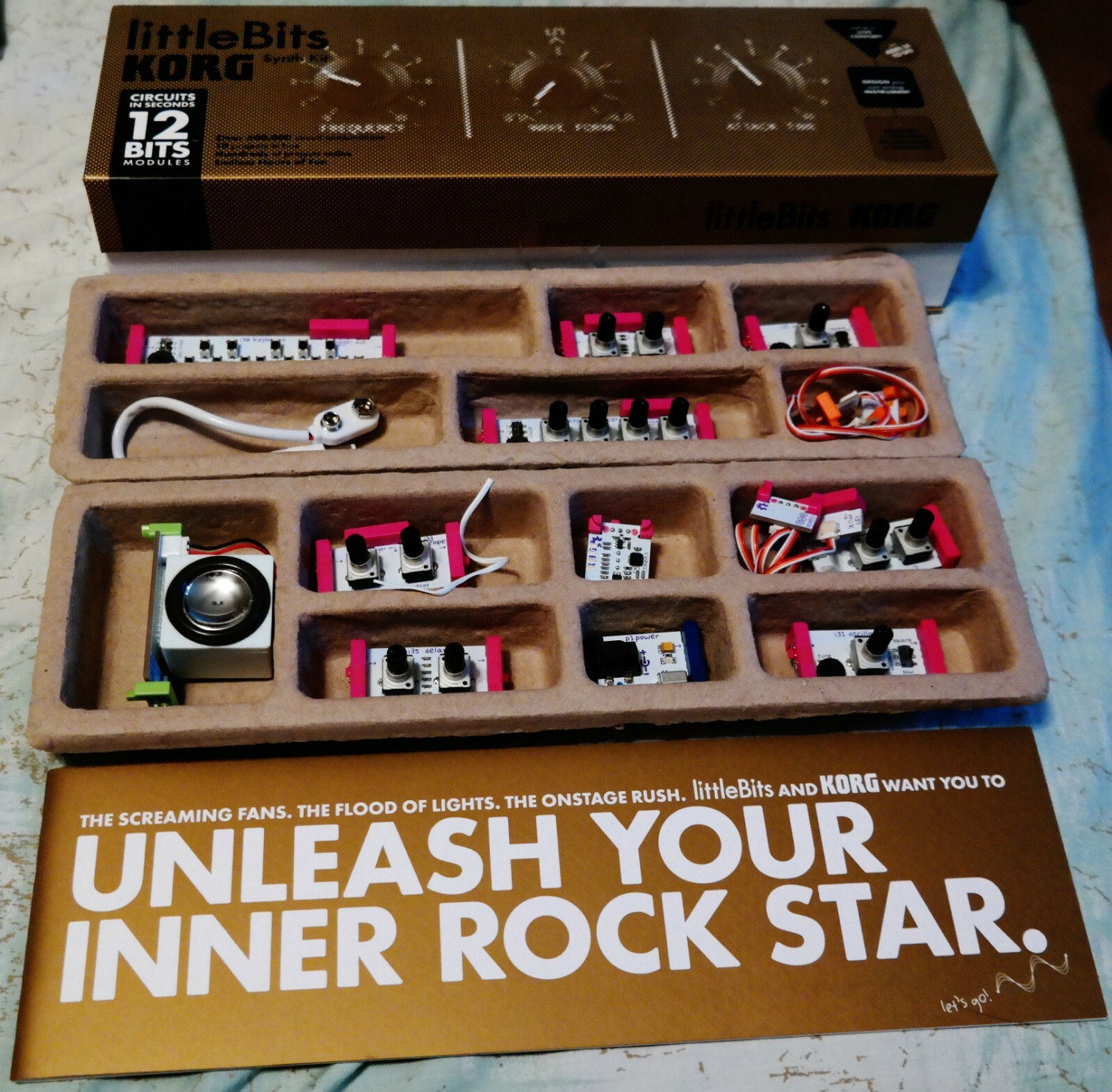 Little Bits Synth Kit by Korg (12 Bits Modules)