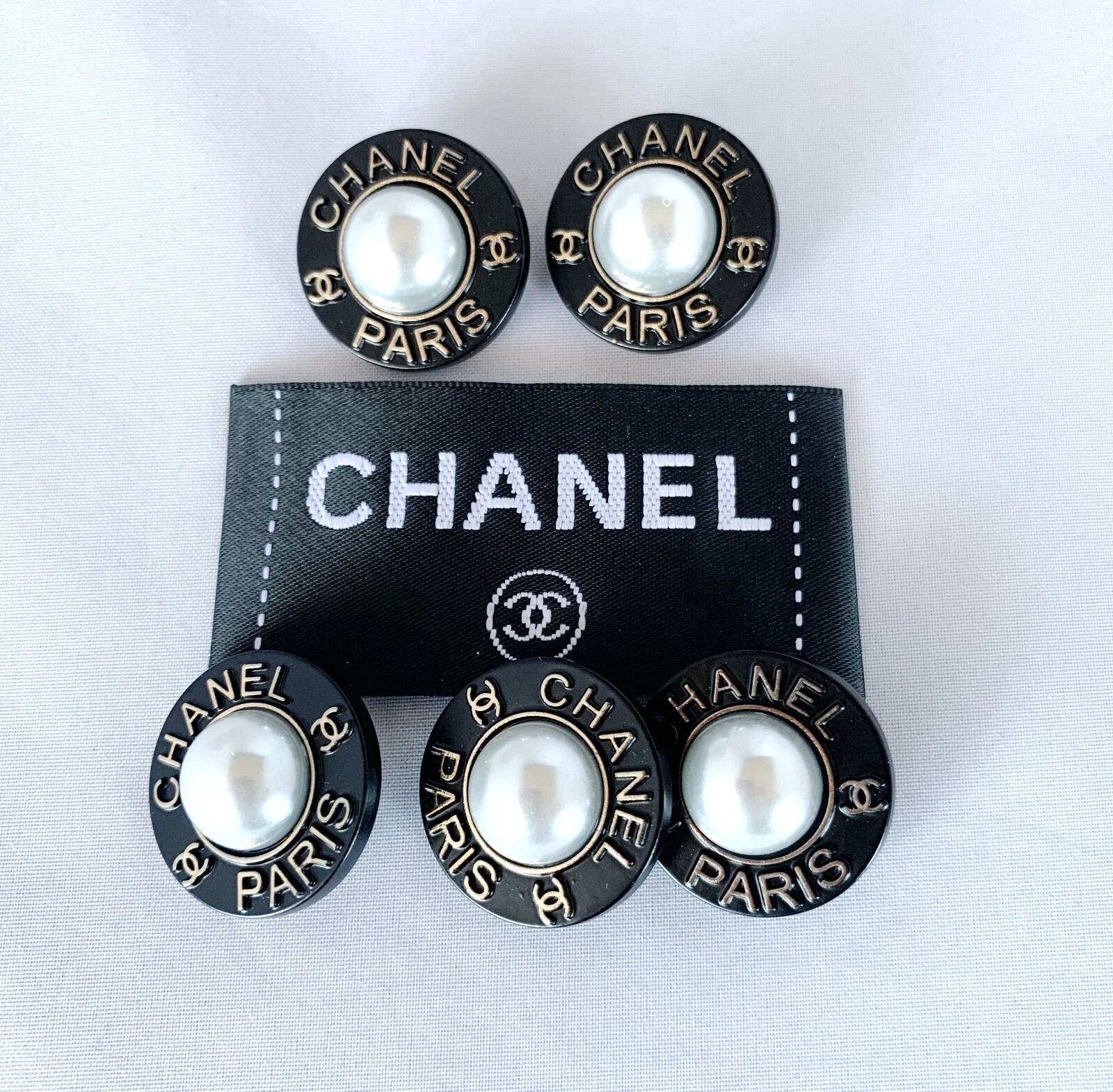 CHANELボタン5個 CHANEL - シャネルボタン ブラック 5個の通販 by ぽぽ｜シャネル