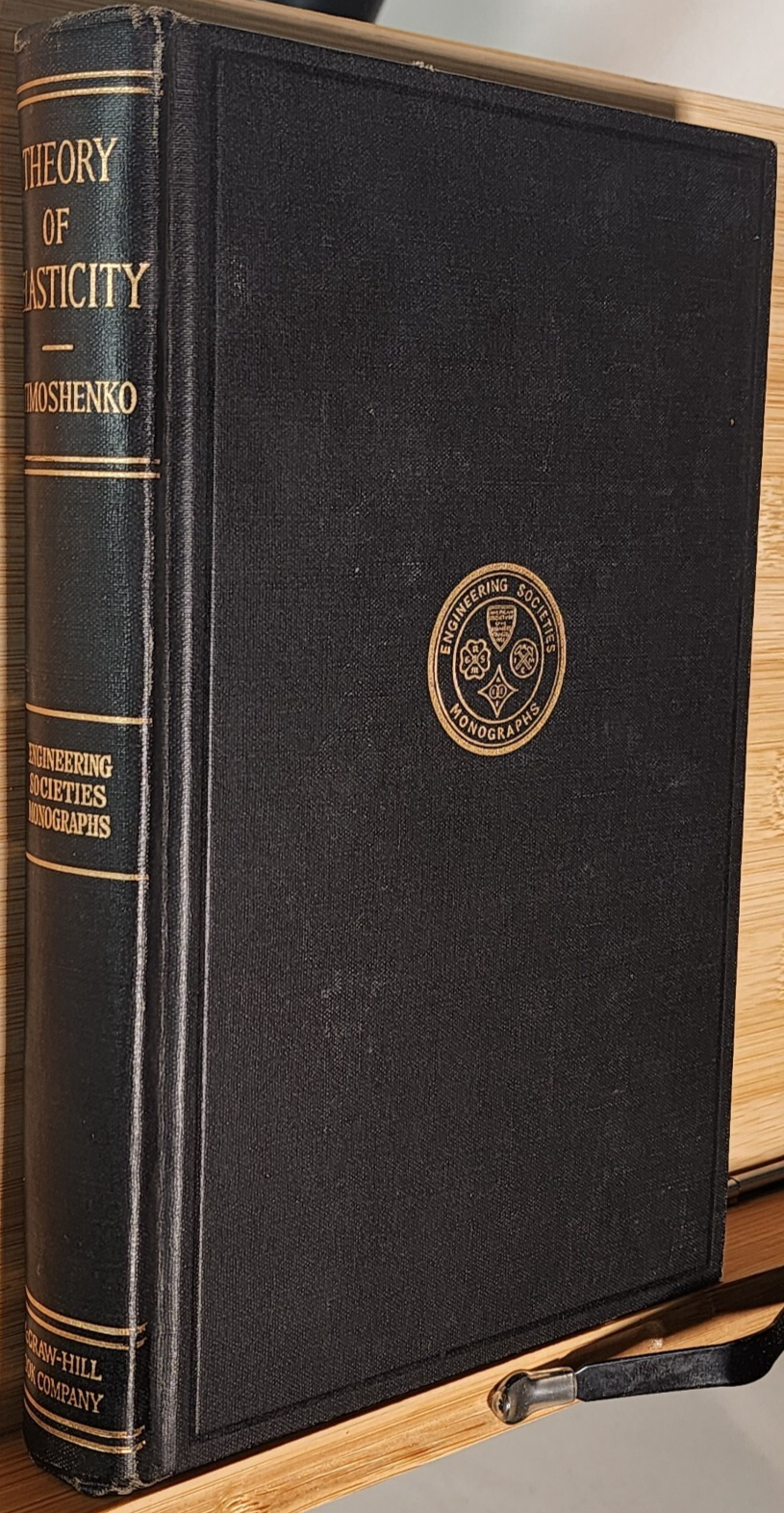 洋書 Mathematical Theory of Elasticity Second 洋書 Mathematical Theory of Elasticity Second The