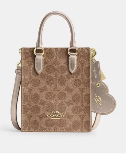 【新品】【ショッパーつき】コーチ ミニビート ホース&キャリッジ バッグチャーム COACH（コーチ）の「ミニ ビート バッグ チャーム ウィズ ホース
