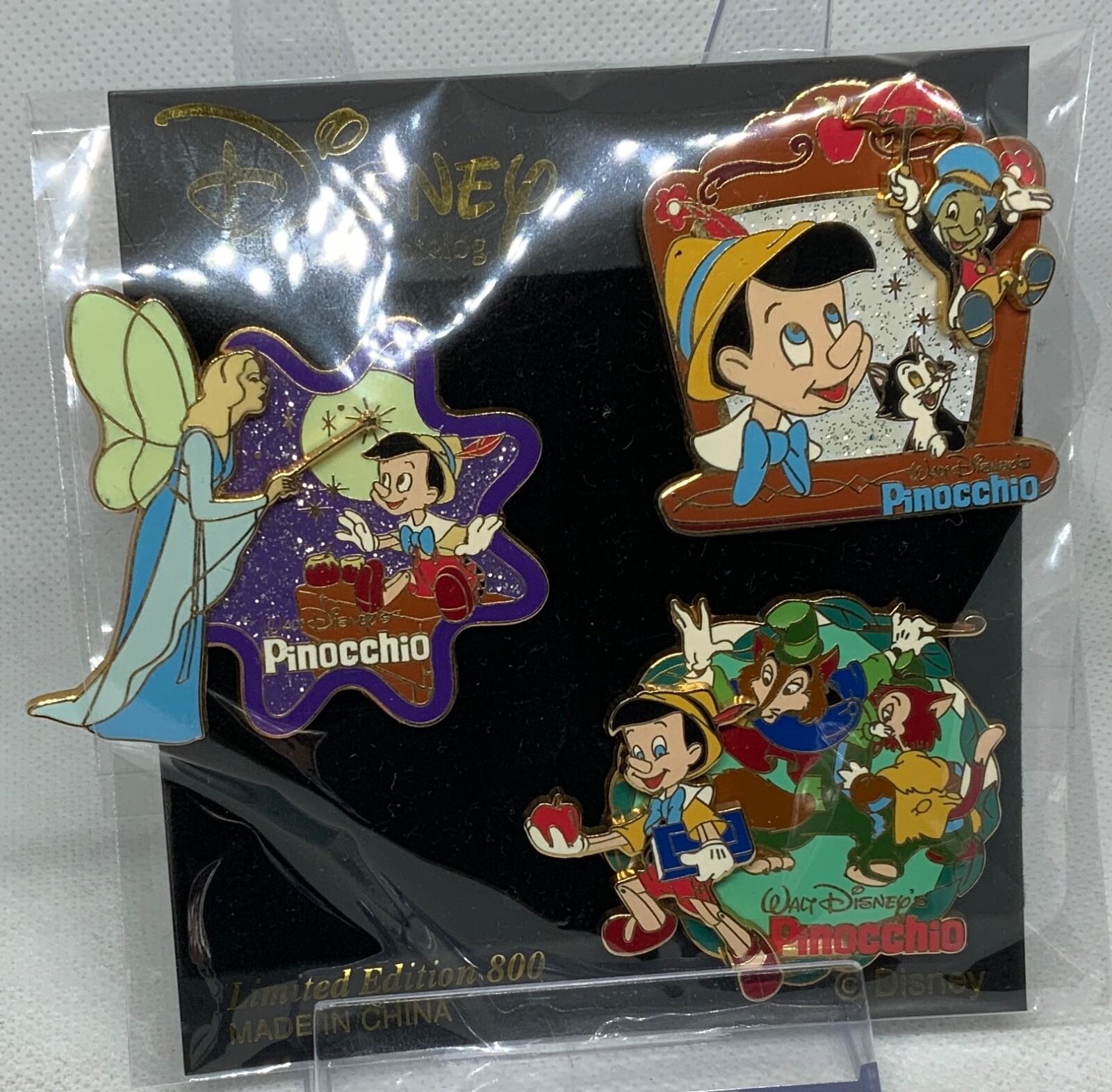 Disney japan Store Pinocchio LE 800 3 pin set (Jiminy Disney japan Store Pinocchio LE 800 3 pin set (Jiminy