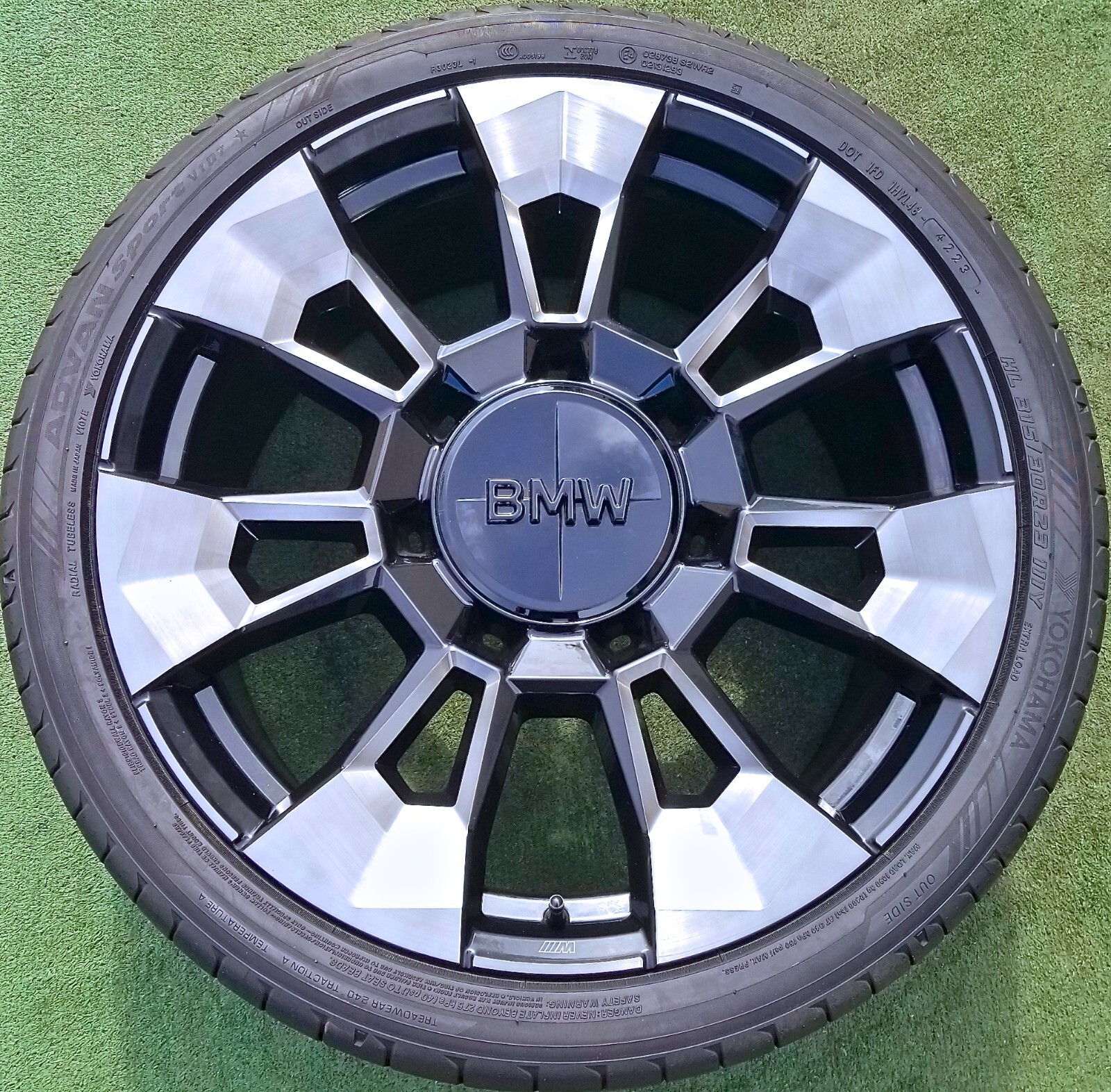 YOKOHAMA タイヤ2024年製 BMW純正ホイール SET Factory BMW XM Wheels Yokohama Tires 23 inch Genuine