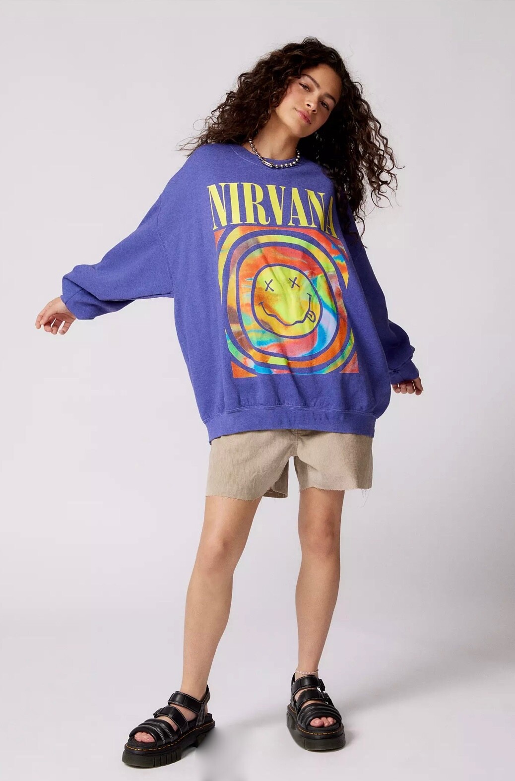 Urban Outfitters Nirvana Smile Перекрашенный свитшот оверсайз фиолетового цвета S/M НОВИНКА