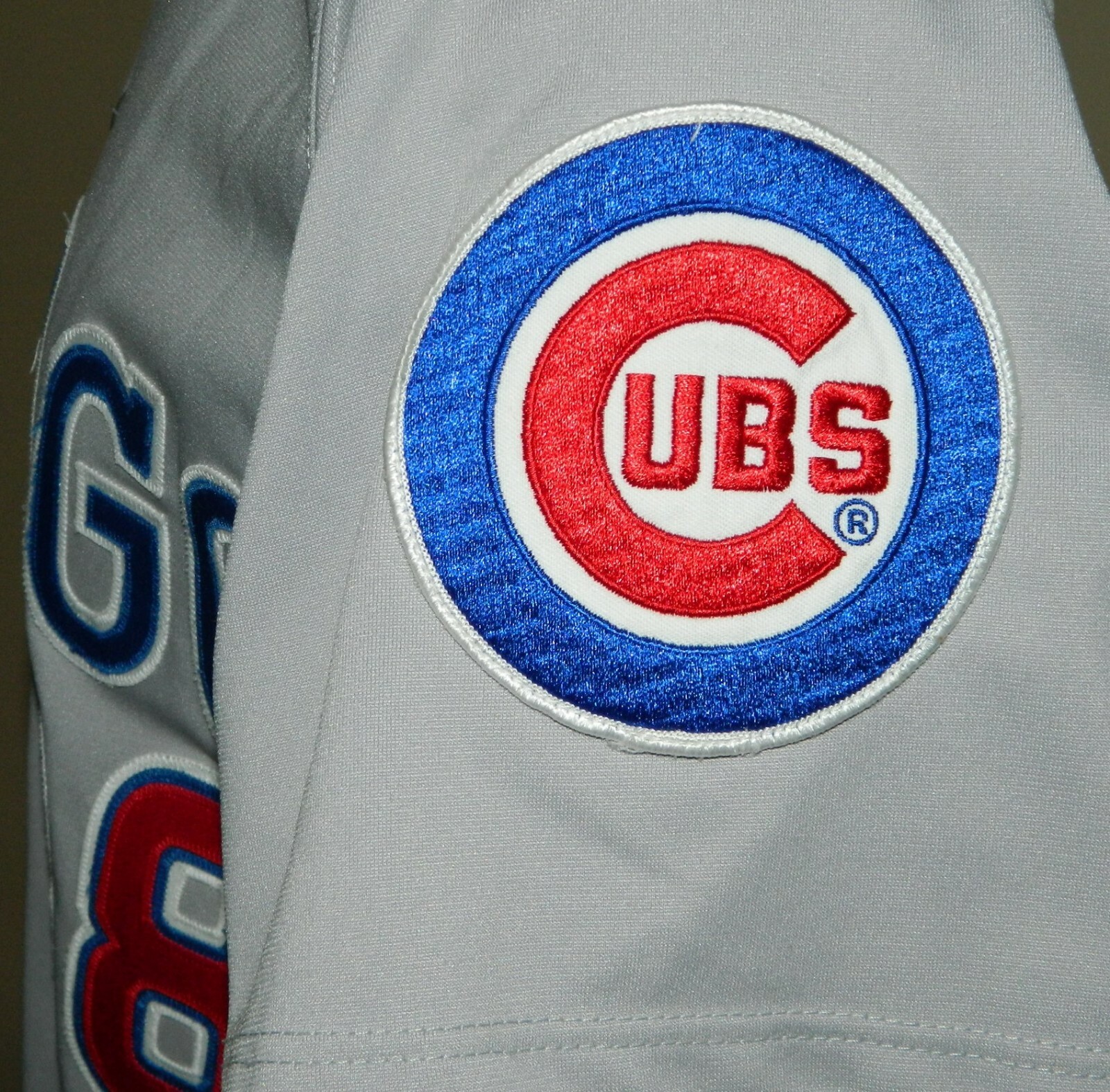 1992 Jeff Robinson (Set 1) Game Worn Chicago Cubs Road Jersey #38 - Russell