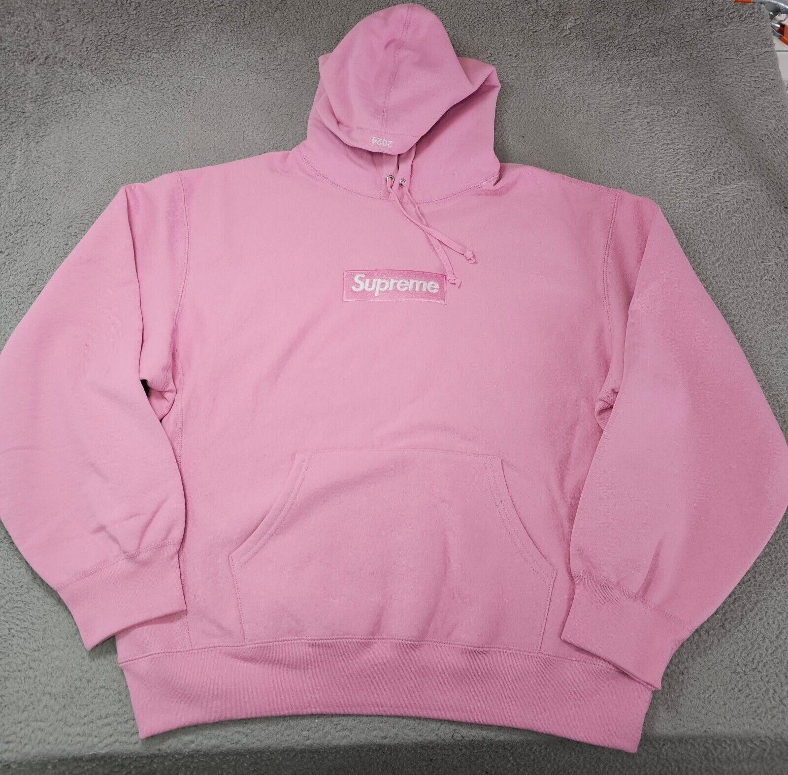 Supreme Box Logo Hoodie Hooded Sweatshirt FW24 Dusty Pink Supreme Box Logo Hoodie Hooded Sweatshirt FW24 Dusty Pink