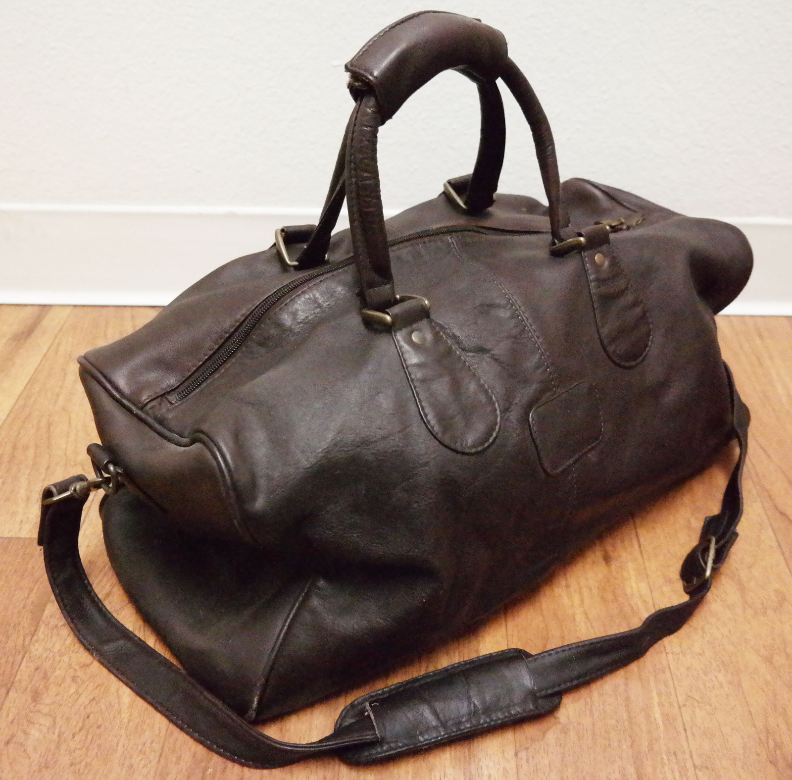 Wilsons Leather Duffel Bag - Columbian Brown Leather - Originals Adventure Bound