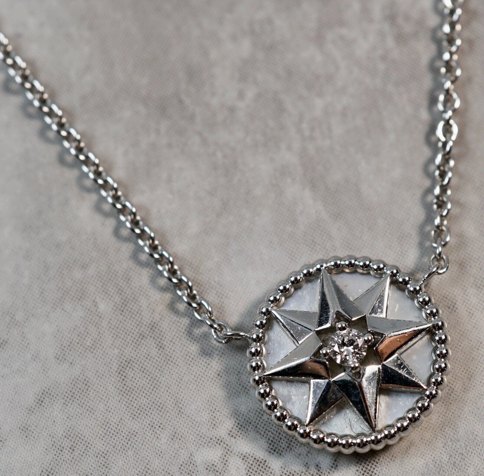 DIOR 18K White Gold Rose Des Vents Mother of Pearl Necklace DIOR 18K White Gold Rose Des Vents Mother of Pearl Necklace