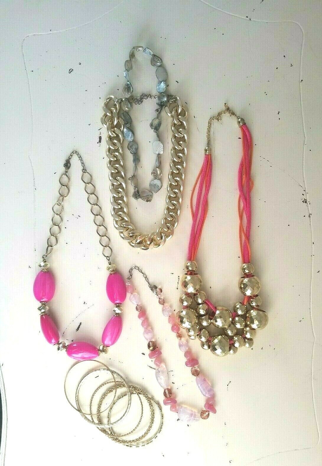 (10) pc Gorgeous BIG and BOLD Gaudy PINK Necklaces Gold Bangle Bracelets