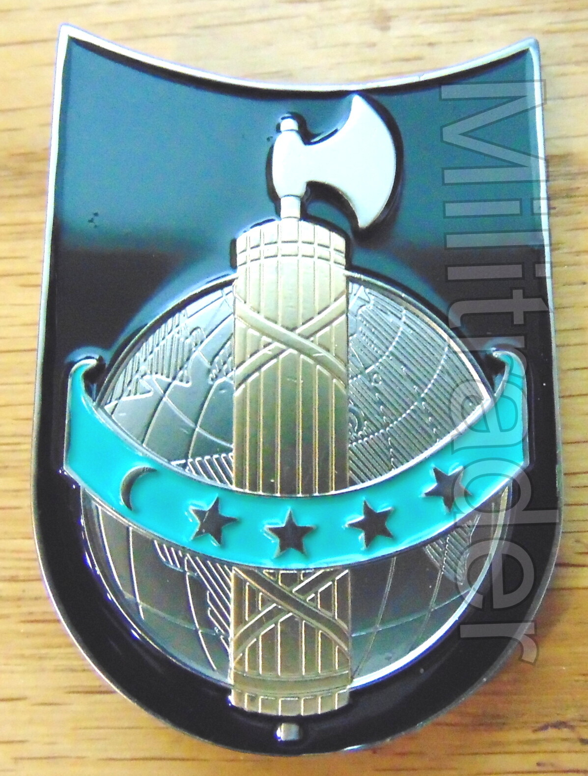 Comoros Comoran Presidential Guard Beret Badge