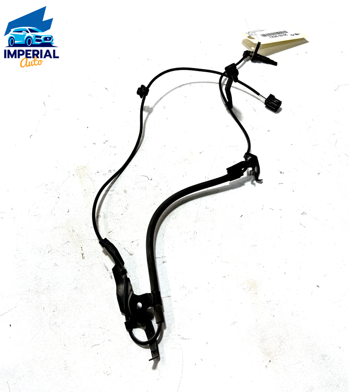 Used 2018-2023 TOYOTA CAMRY SE Front Right Passenger Side ABS Wheel Speed Sensor OEM