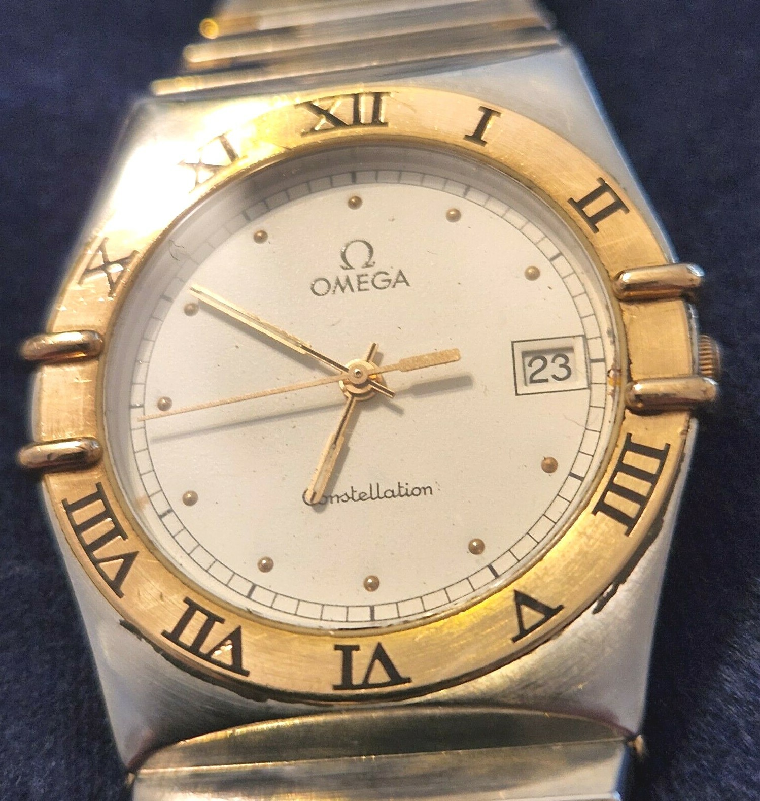OMEGA オメガ　Constellation シルバー/ゴールド OMEGA CONSTELLATION SILVER AND GOLD MEN'S OR LADIES' WATCH