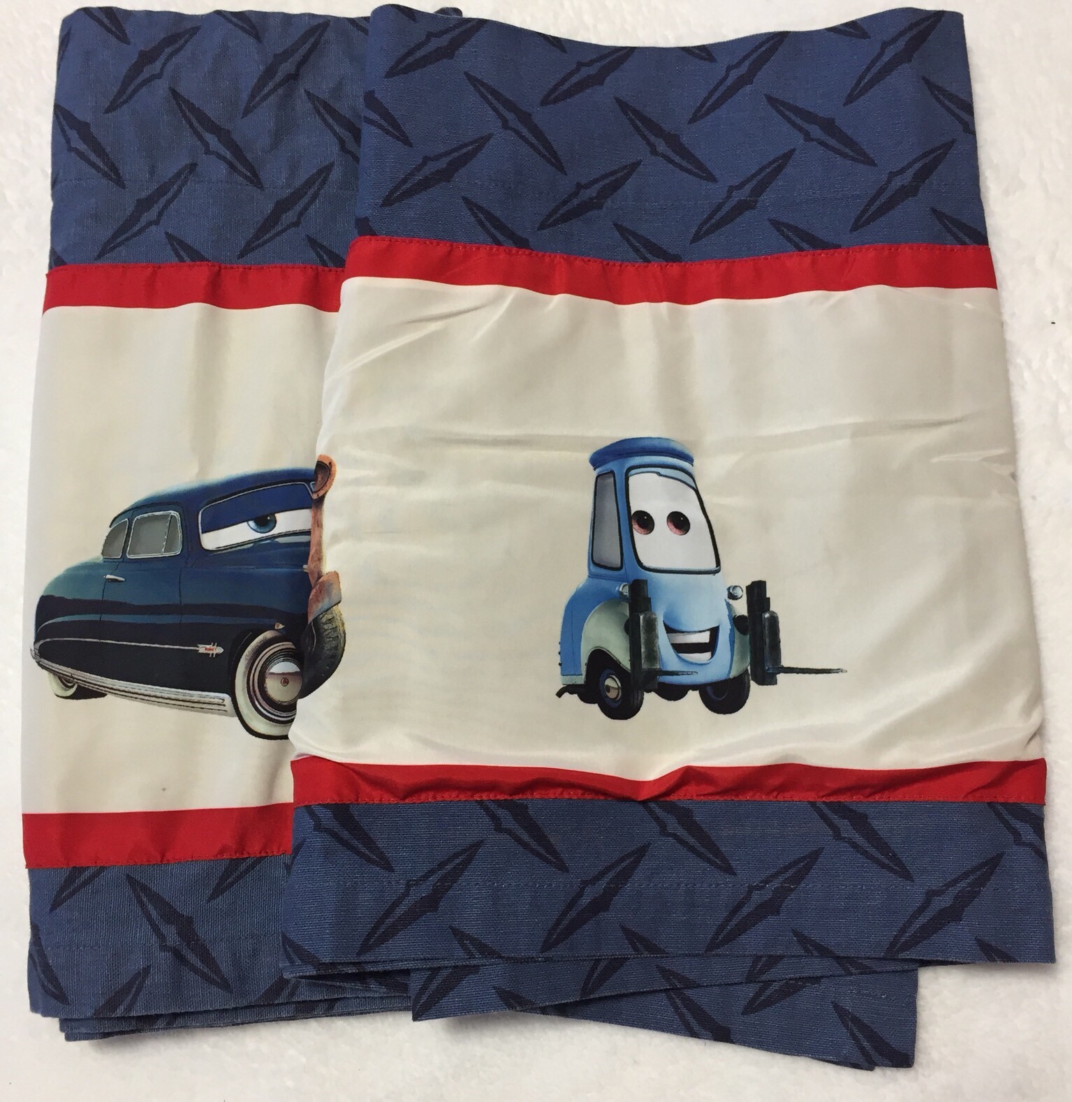 Lot of 2 Disney Pixar Cars Valances Lightning McQueen Tow Mater 60