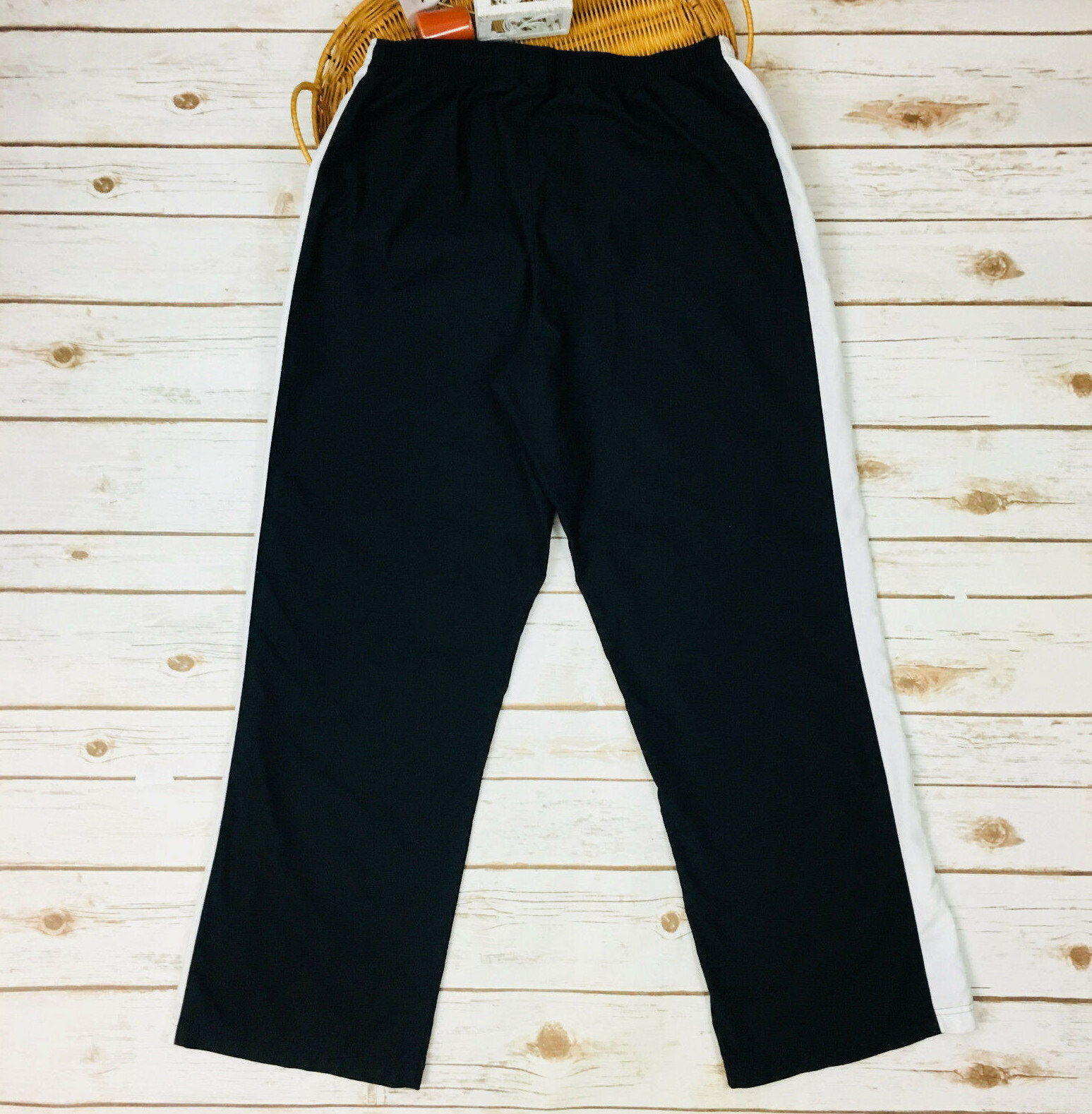 Nike Boy’s sz Large (12-14) Black White Stripe Track Athletic Lounge Pants (g17)