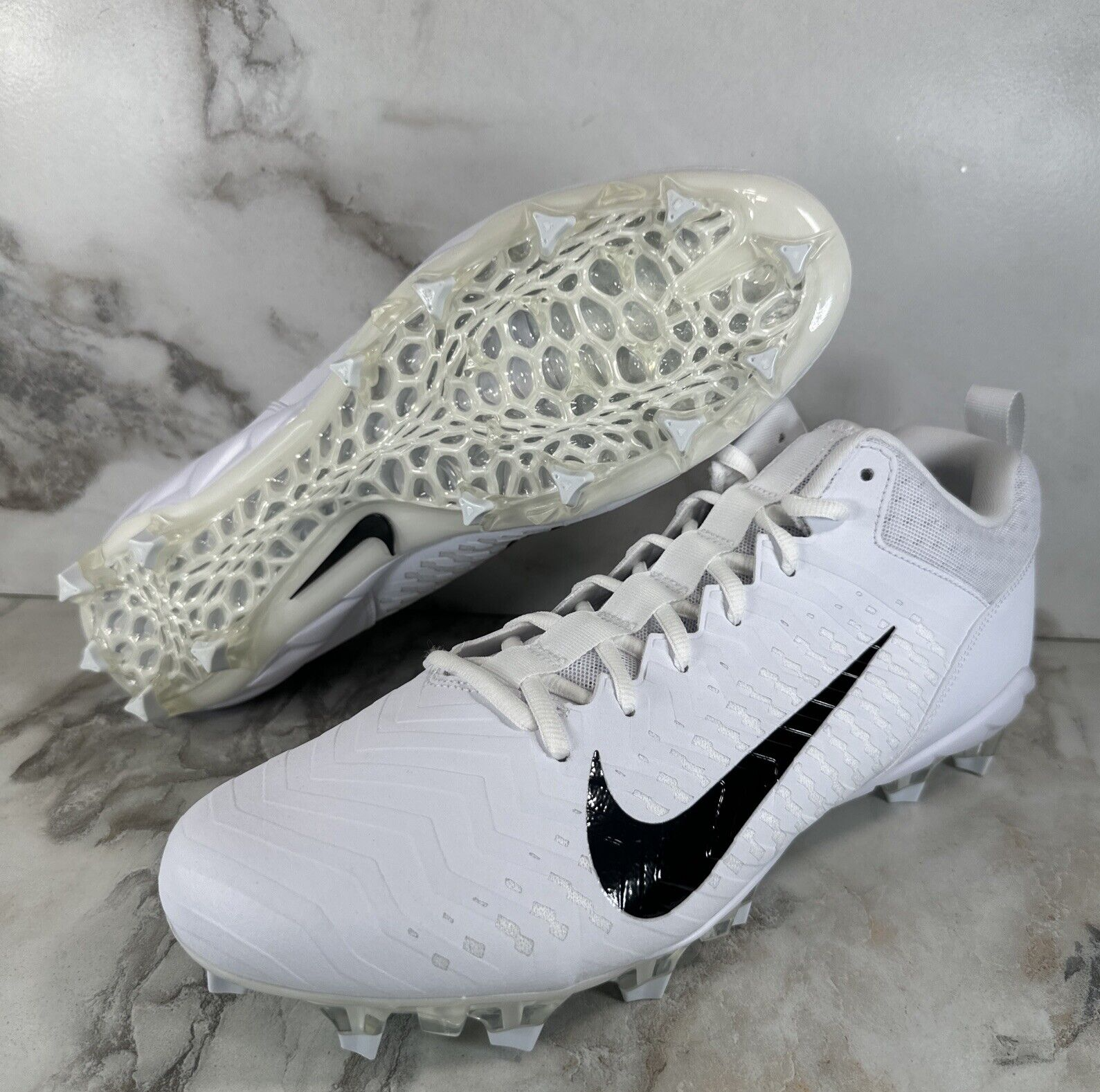 nike alpha menace elite 2 low