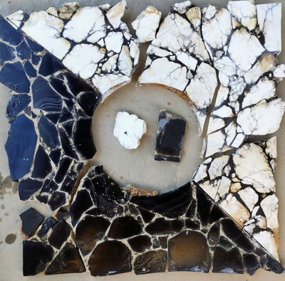 White howlite  black obsidian  pre formed table top resin project 