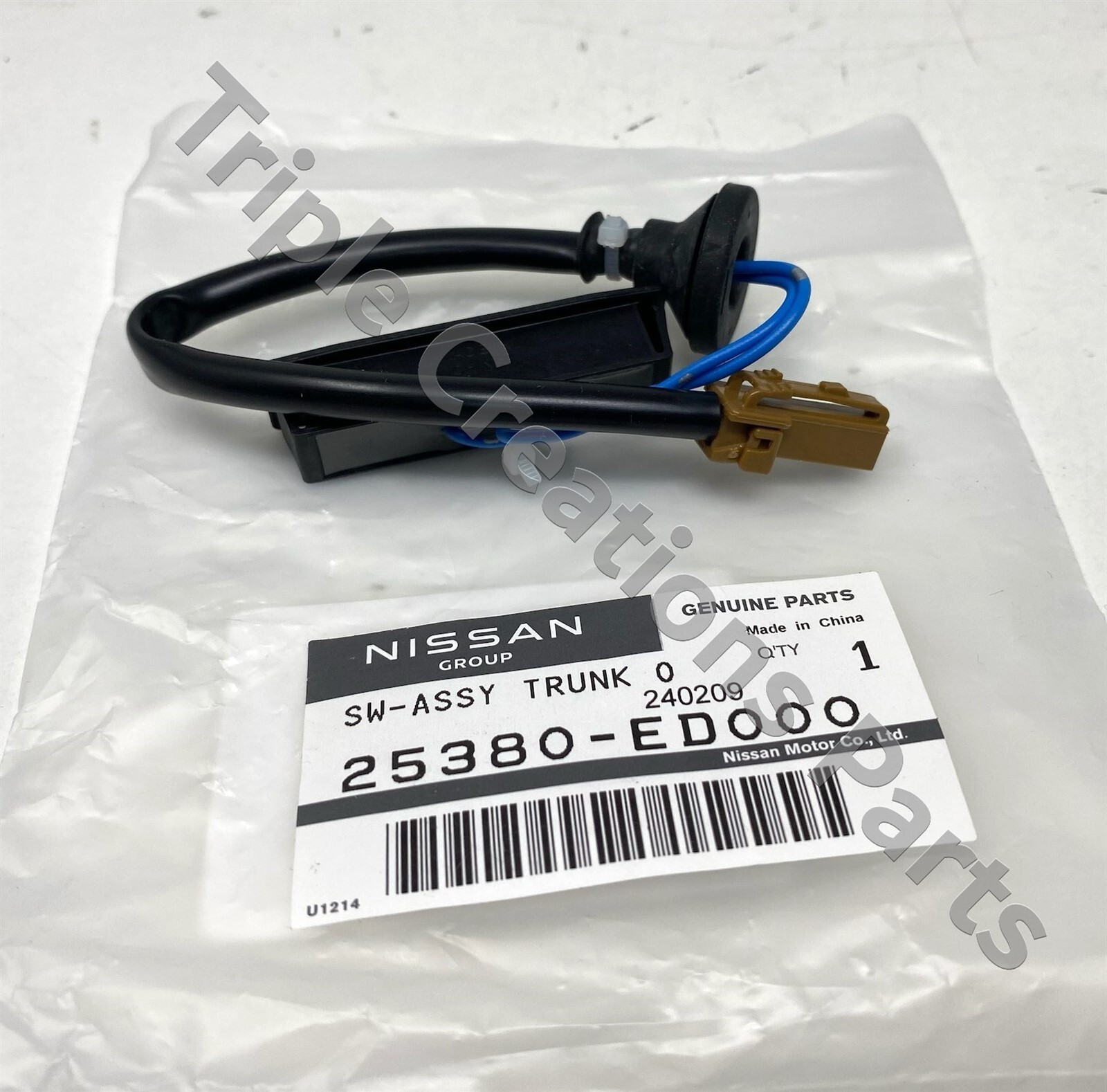 Open Road［カセット］ Genuine Nissan OEM 25380-ED000 SWITCH ASSY-TRUNK OPENER