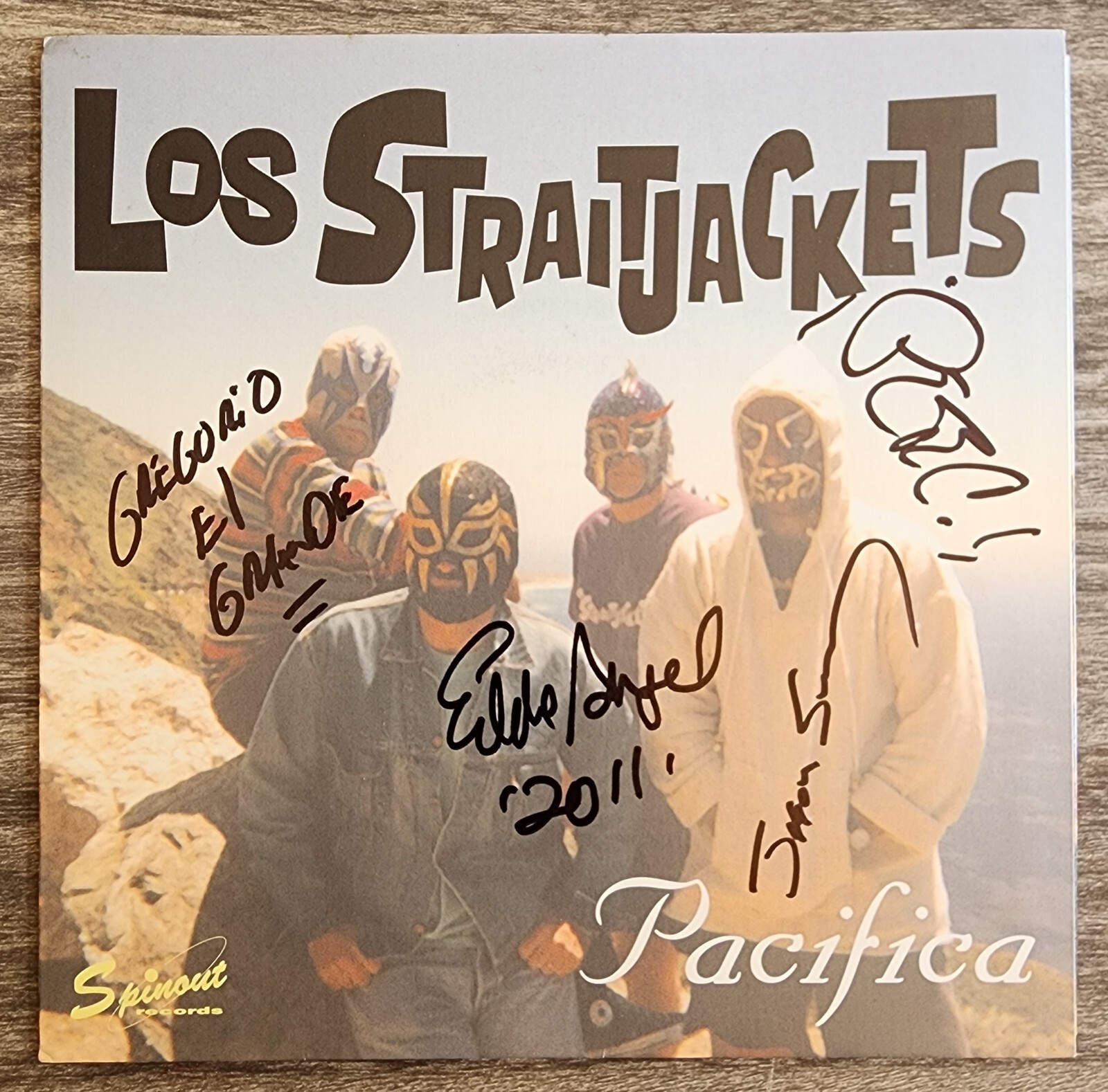 Los Straitjackets Band Signed Pacifica 7
