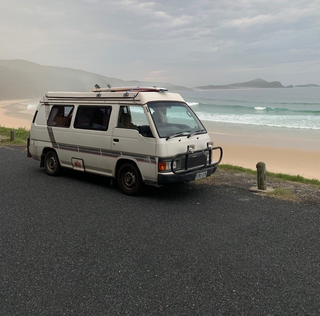 Nissan urvan 1988