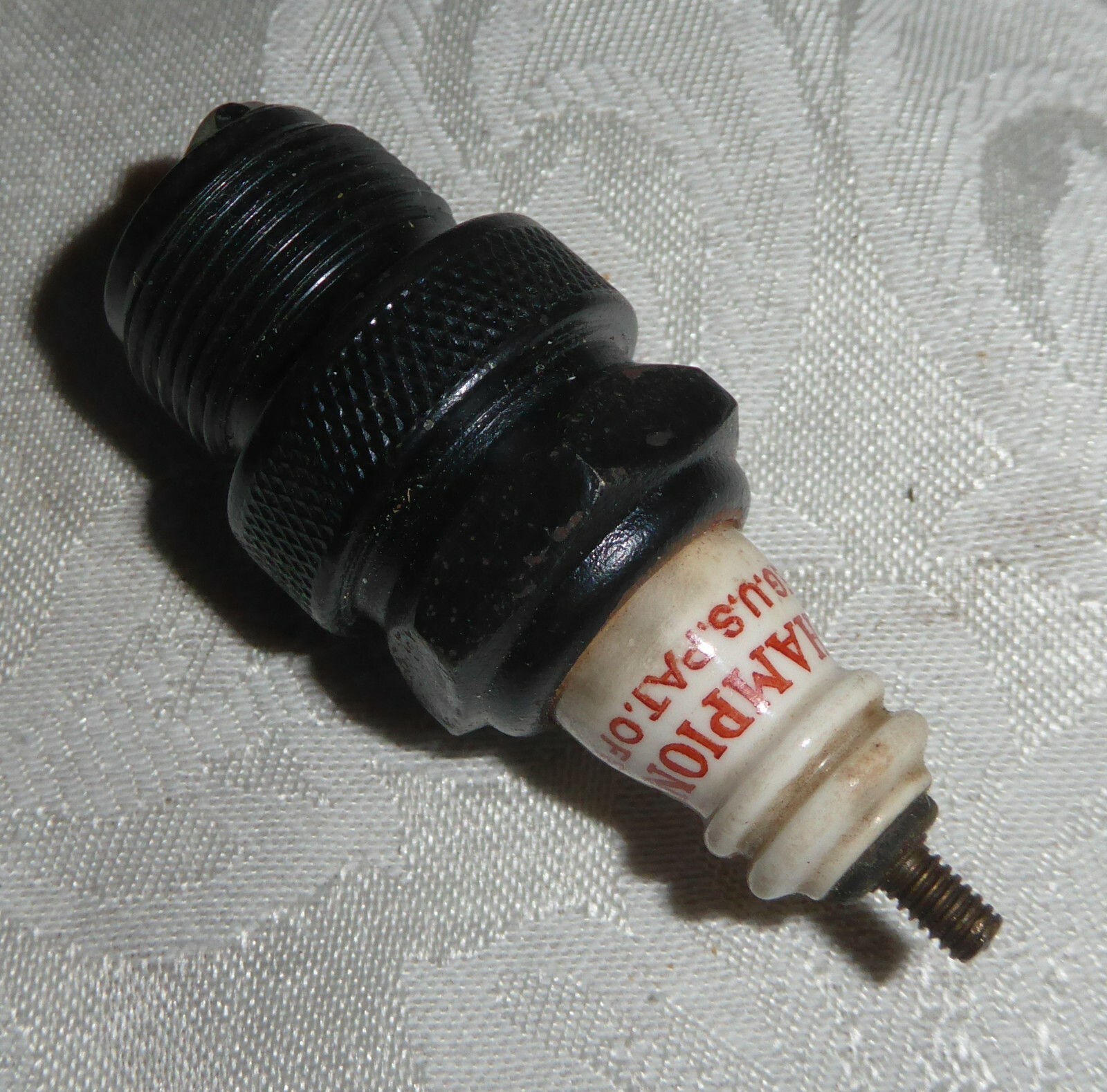 ハラペコあおむしchampion spark plugs vintage Vintage 1920's 1930's Champion 9 Brass Top Spark Plugs - Set