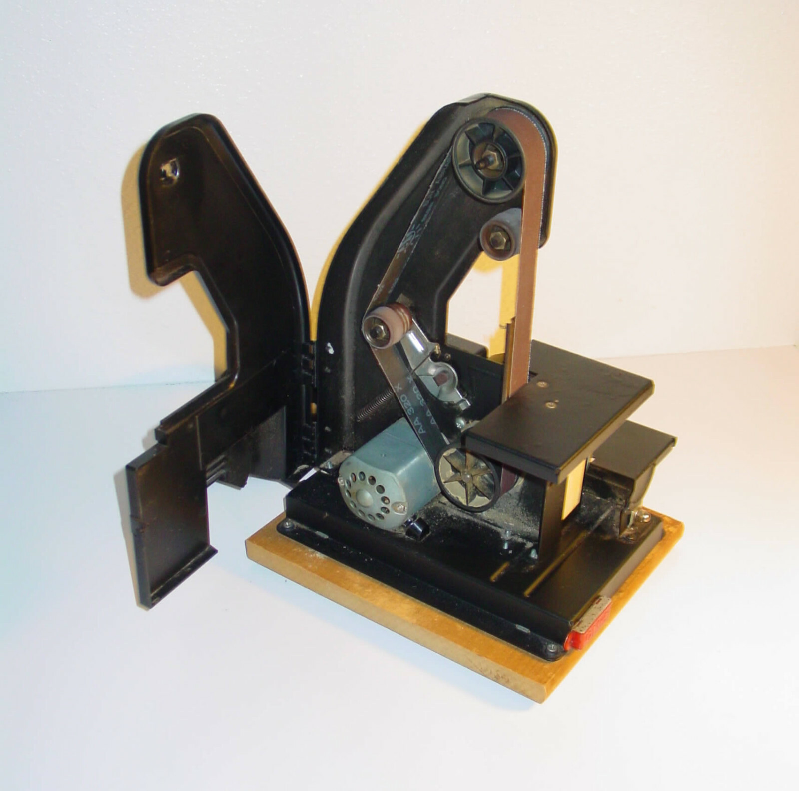 Dremel 730 Disc-Belt Sander with Extra Belts - GREAT SHAPE