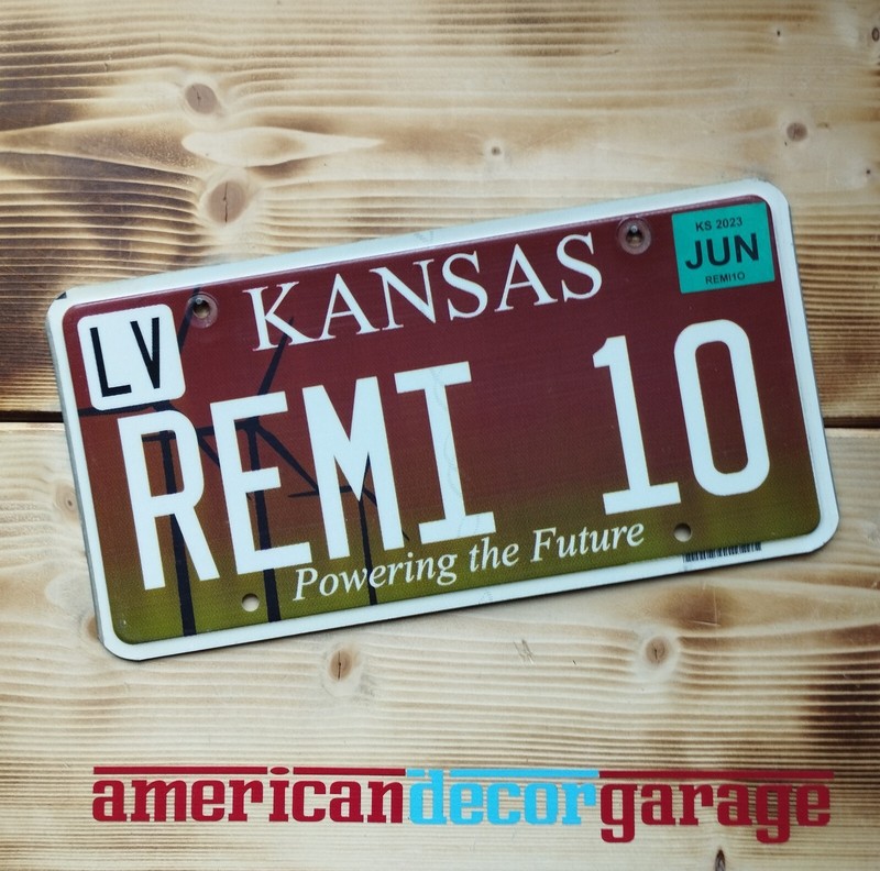 Usa Nummernschild/Kennzeichen/License Plate *Kansas Powering The Future*
