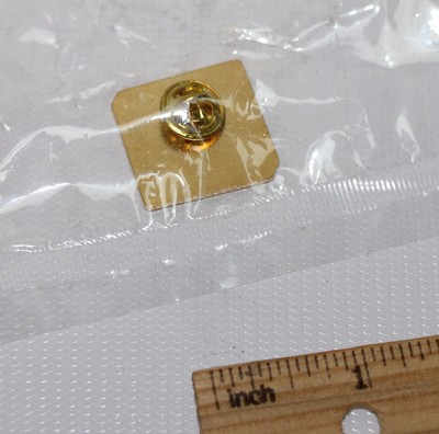 Vintage Guitar Amplifier Dean Markley Pin Button Estate, new sealed