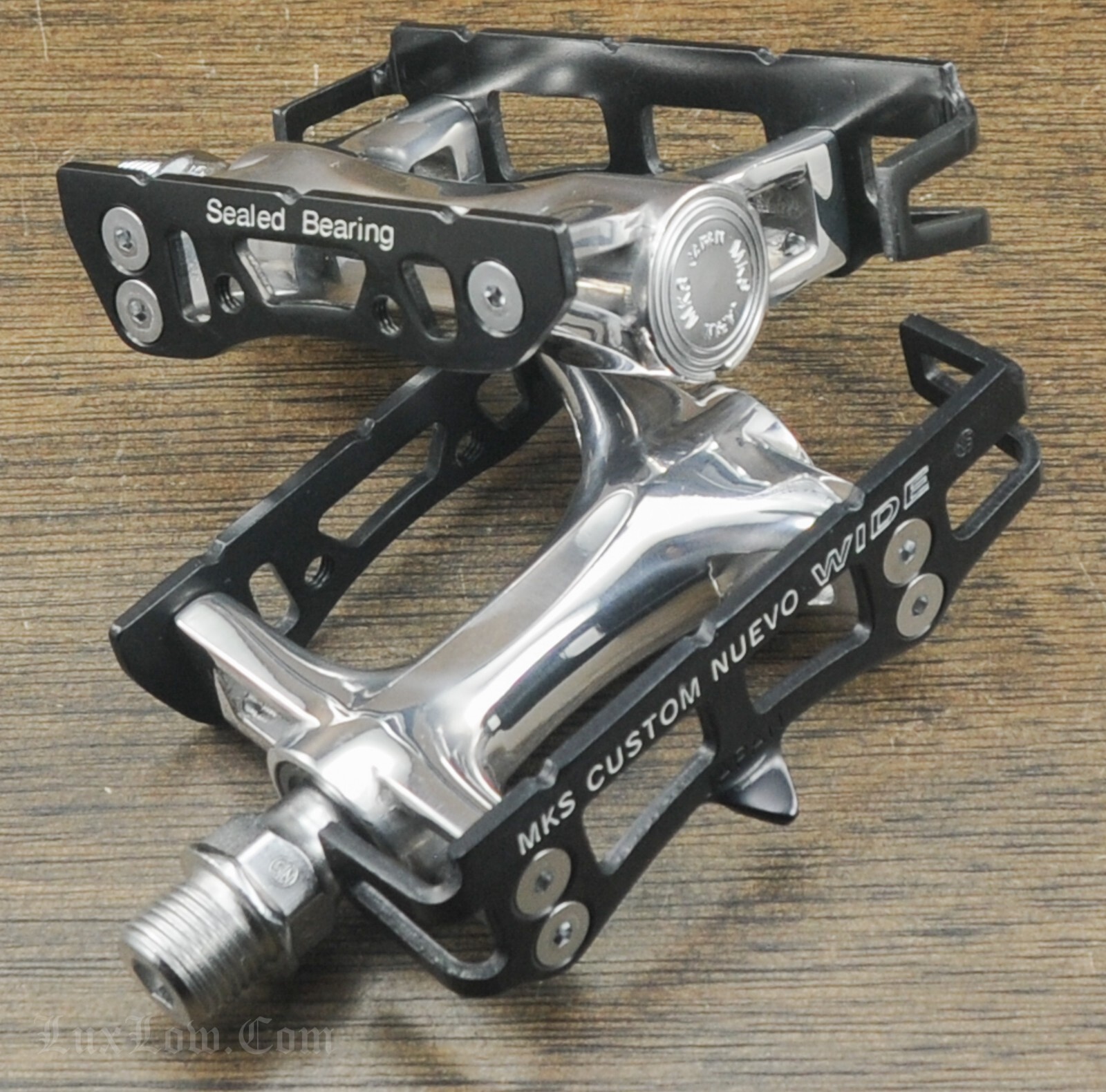 NOS MKS Custom Nuevo Wide NJS Track Bike PEDALS 9/16 NOS MKS Custom Nuevo Wide NJS Track Bike PEDALS 9/16