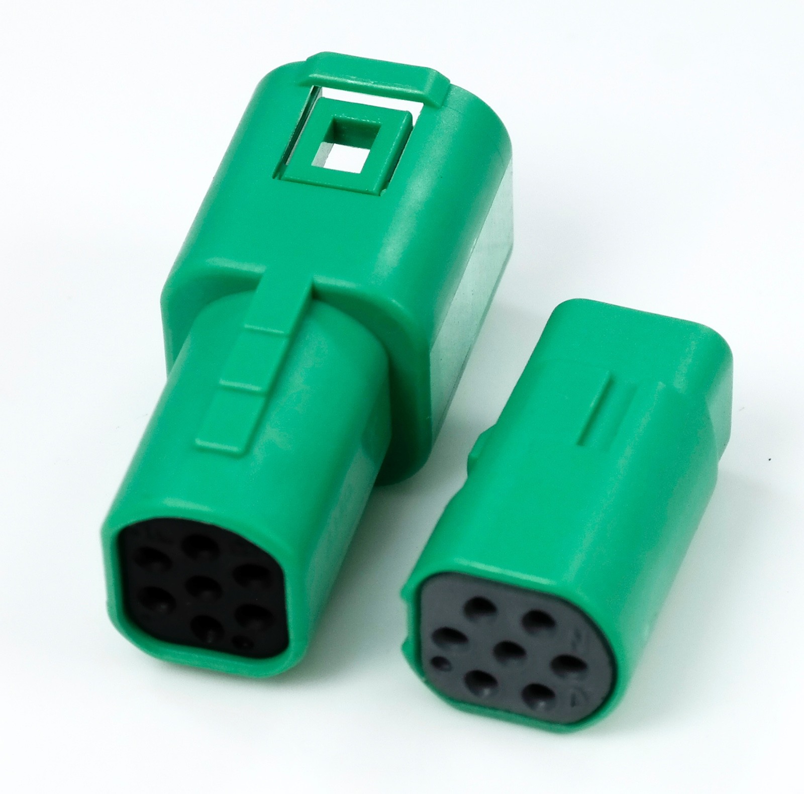 Amp/Tyco 7pin Male & Female w/ Terminal Multilock .070 MINI Harley