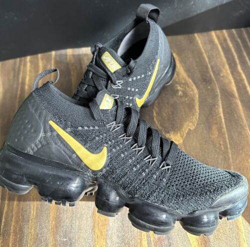 Nike Air VaporMax Flyknit 2 Metallic Gold Black Sneakers Nike Air VaporMax Flyknit 2 Metallic Gold Black Sneakers