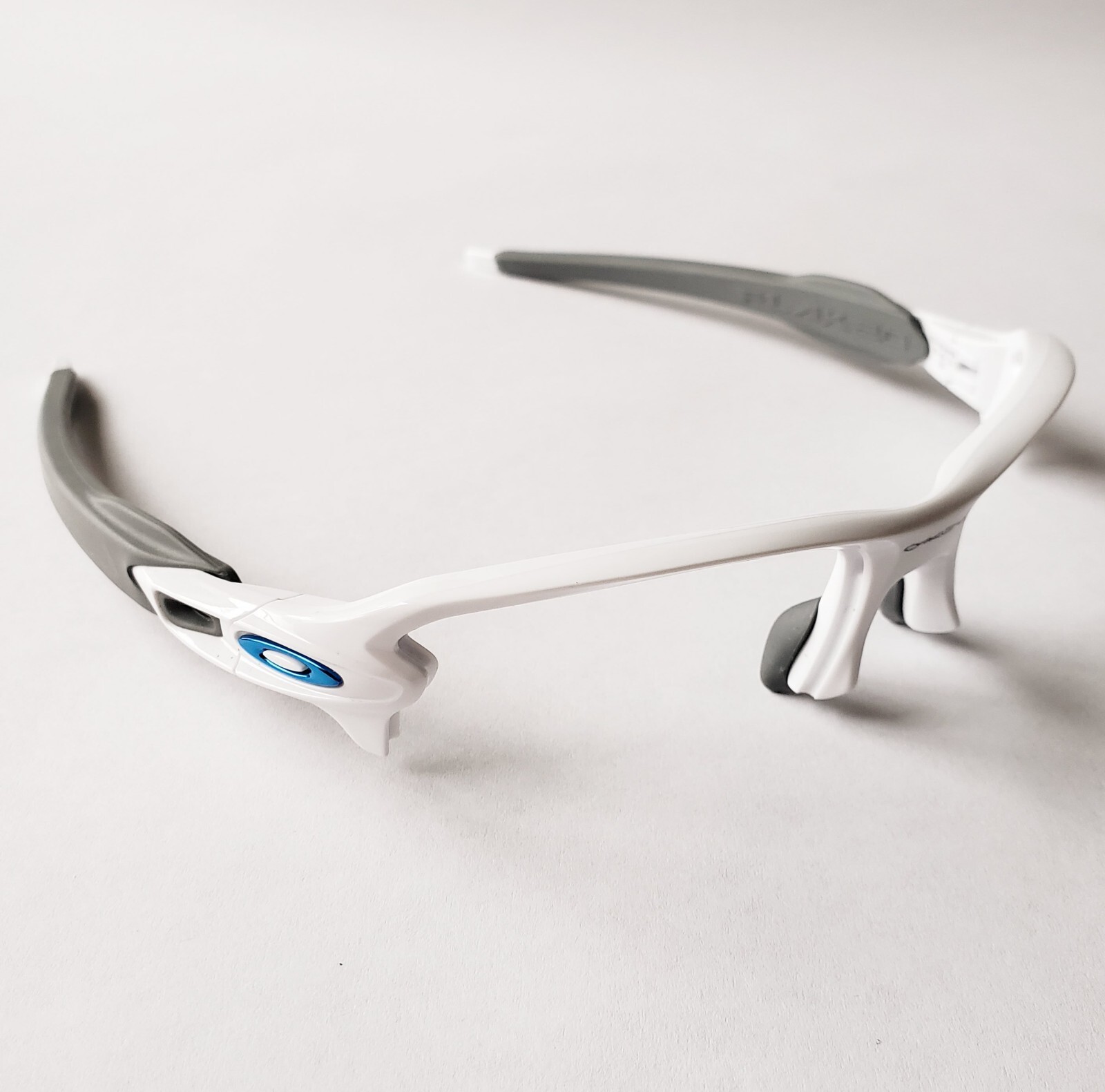 SOL soonerorlater　WHITE & NAVY Ssize Oakley Line Miner Snow Goggles – JAXOutdoorGearFarmandRanch