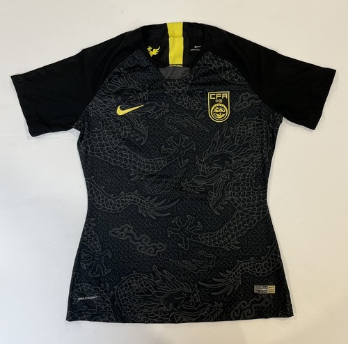 Nike Jiangsu Suning シャツ イエロー 2018 Nike Jiangsu Suning 2018 Yellow Shirt XL Short Sleeve - Good