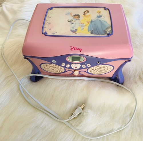 Adorable Disney Princess Jukebox CD Player and Jewelry Box