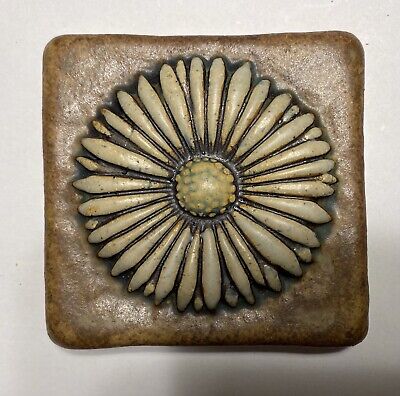 Daisy Stoneware Tile by Gretchen Kramp **DEFECT ** See Photos & Description