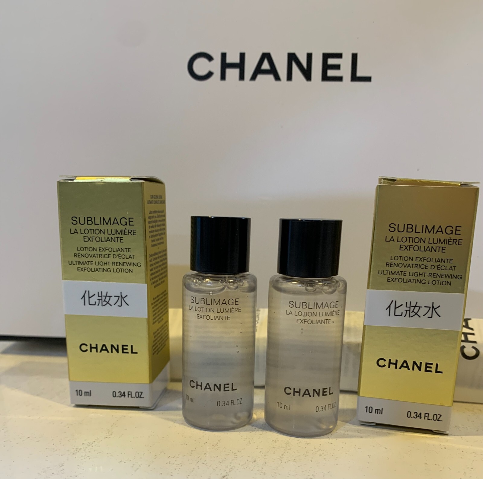 CHANEL SUBLIMAGE クレンジングジェル 150ml Amazon.com: Chanel Sublimage Gel-to-oil Cleanser 150ml