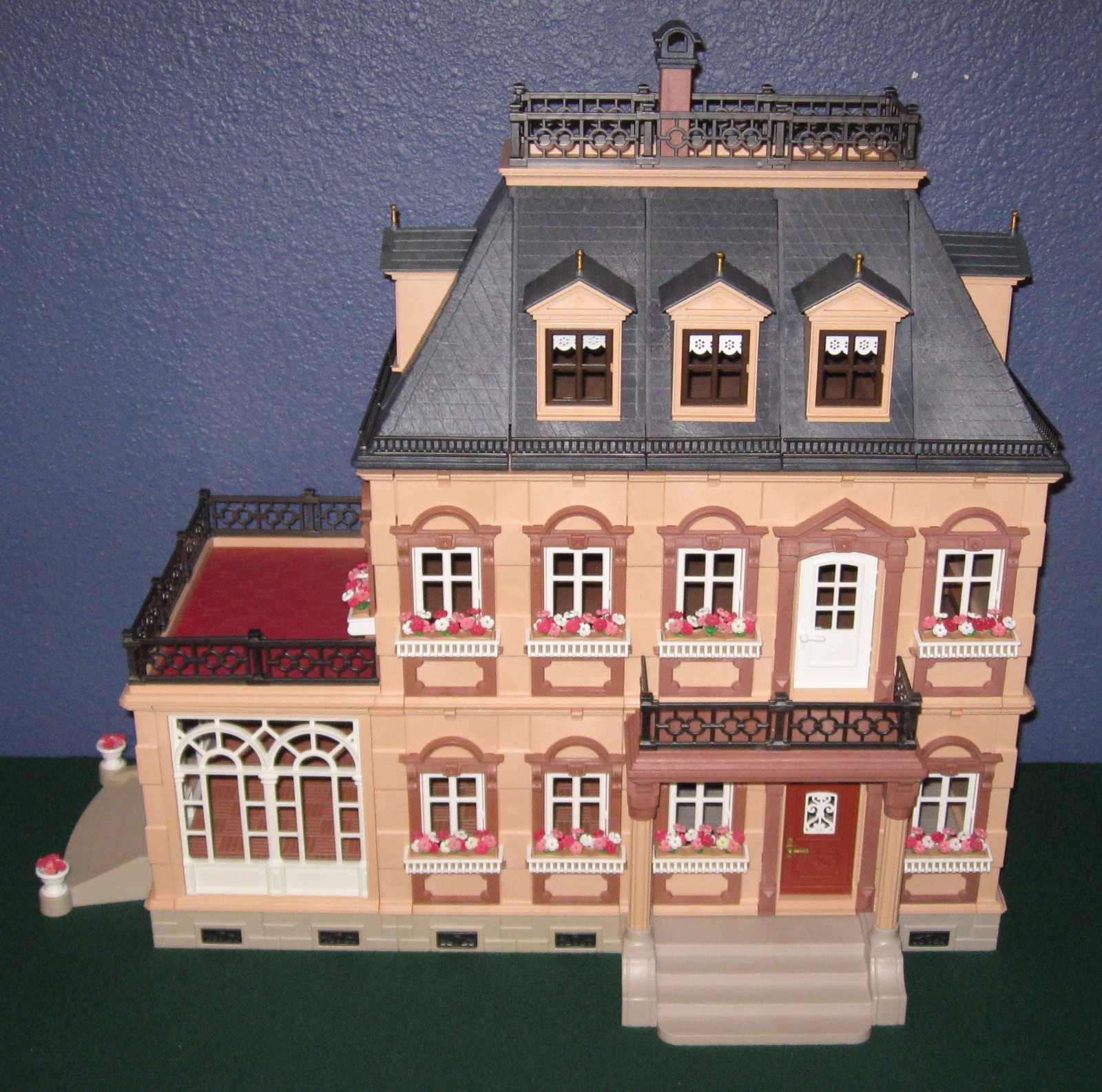 playmobil 5300 large victorian dollhouse
