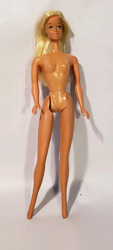 Vintage Malibu Barbie 1966  Mod Ken 1968 rooted hair w. Vintage Case
