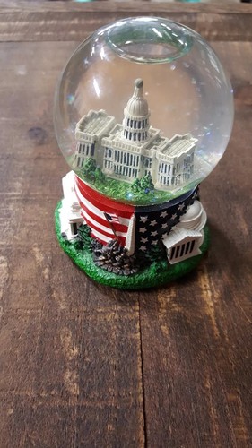 Washington DC Musical Snow Globe White House Star Spangled Banner