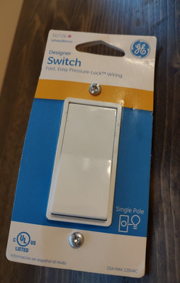 GE Grounding Paddle Rocker Switch in Wall Single Pole 15 Amp, White, 50726